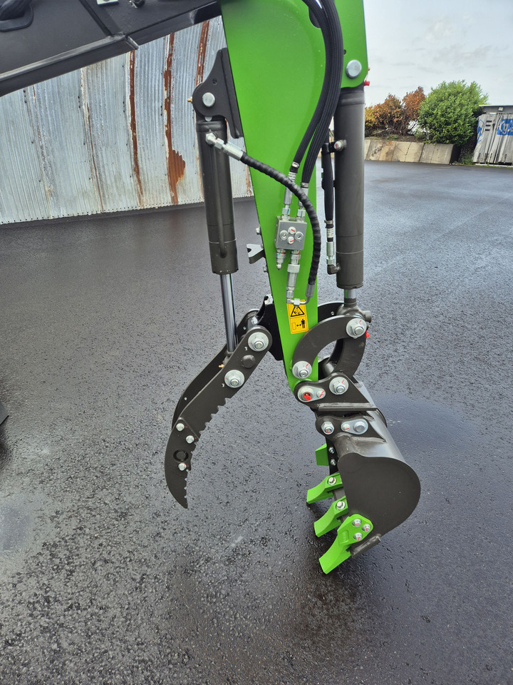 حفارة مصغرة WCM CTX 8010L Servo Diesel: صور 12