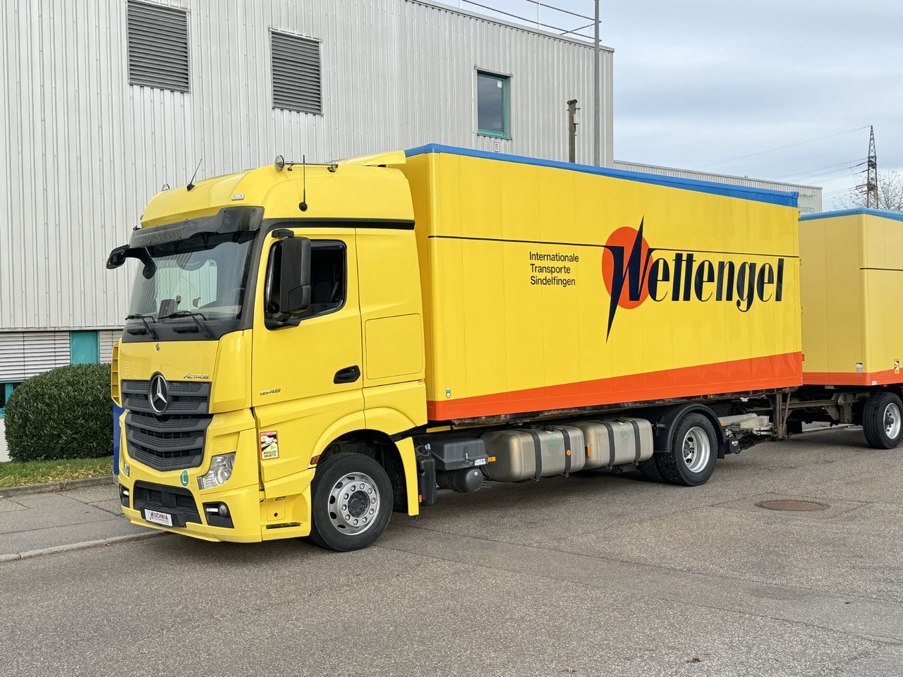 Mercedes-Benz Actros 1848 LL Gr.Haus AWL-Möbelkoffer uLBW - بصندوق مغلق شاحنة: صور 4 Mercedes-Benz Actros 1848 LL Gr.Haus AWL-Möbelkoffer uLBW - بصندوق مغلق شاحنة: صور 4