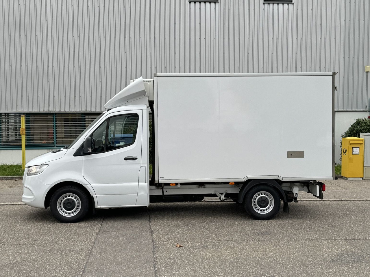 Mercedes-Benz Sprinter 316 Tiefkühl 3,3m TK V-500 MAX Luftgef. - الشاحنات الصغيرة المبردة: صور 4 Mercedes-Benz Sprinter 316 Tiefkühl 3,3m TK V-500 MAX Luftgef. - الشاحنات الصغيرة المبردة: صور 4