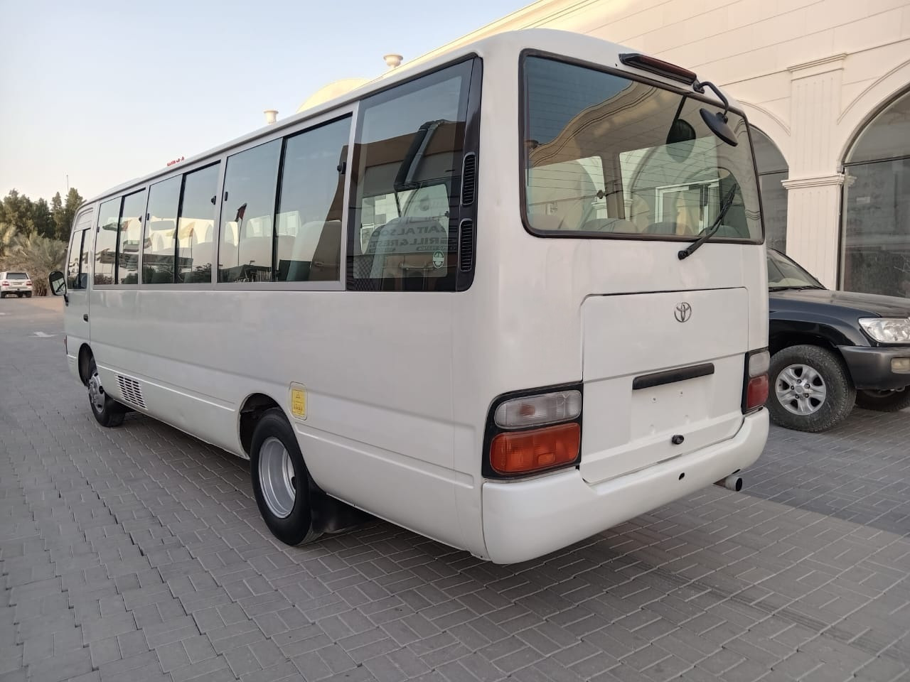 TOYOTA Coaster ... 30 places - diesel - climatisé ... BELGIQUE.. - حافلة صغيرة, ميكروباص: صور 3 TOYOTA Coaster ... 30 places - diesel - climatisé ... BELGIQUE.. - حافلة صغيرة, ميكروباص: صور 3