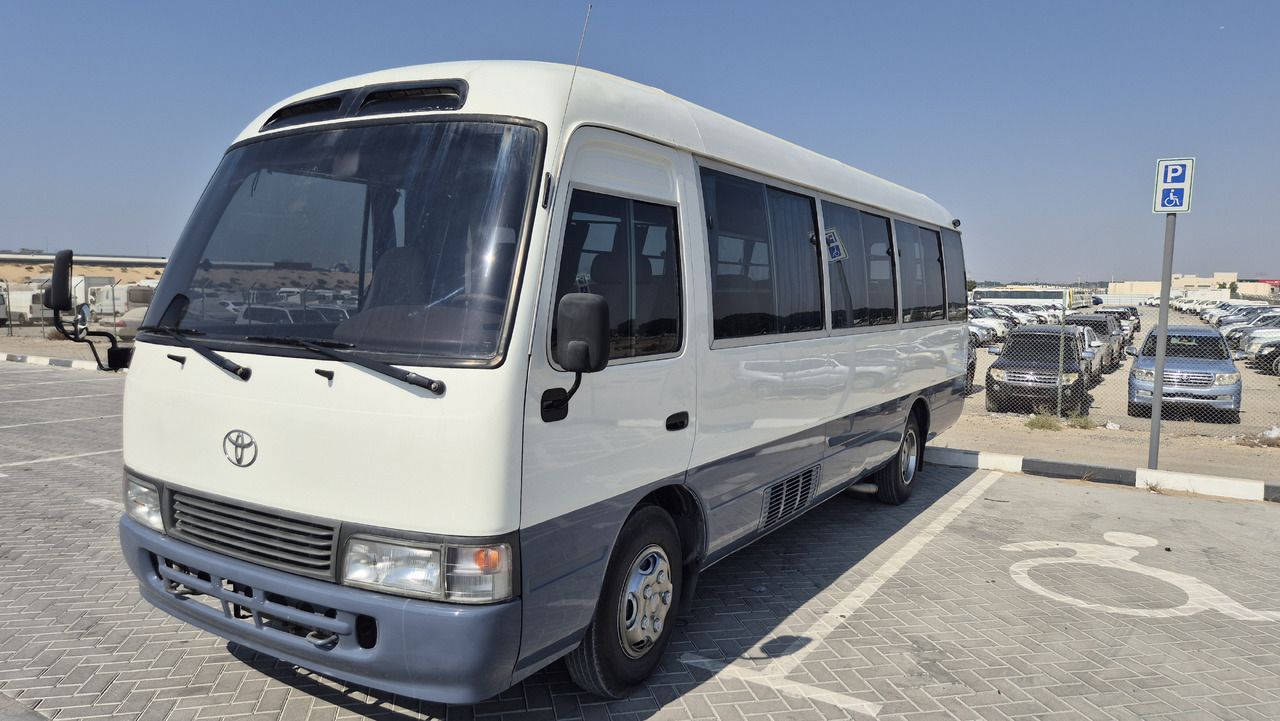 Toyota Coaster ... 30 places - climatisé - حافلة صغيرة, ميكروباص: صور 2 Toyota Coaster ... 30 places - climatisé - حافلة صغيرة, ميكروباص: صور 2