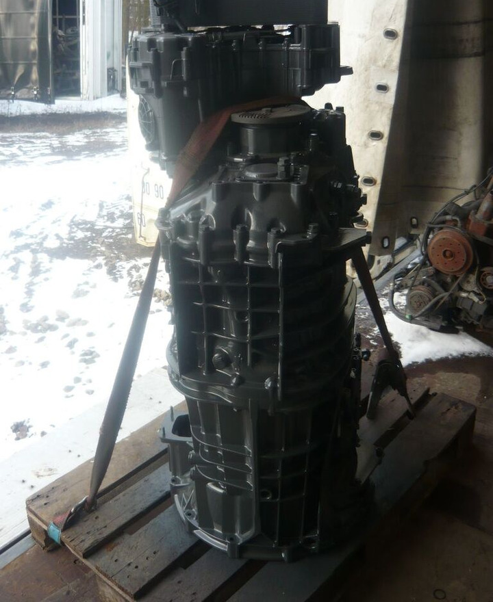 DAF ZF16S2331TD IT DAF XF 105 460 E5 - علبة التروس - شاحنة: صور 2 DAF ZF16S2331TD IT DAF XF 105 460 E5 - علبة التروس - شاحنة: صور 2