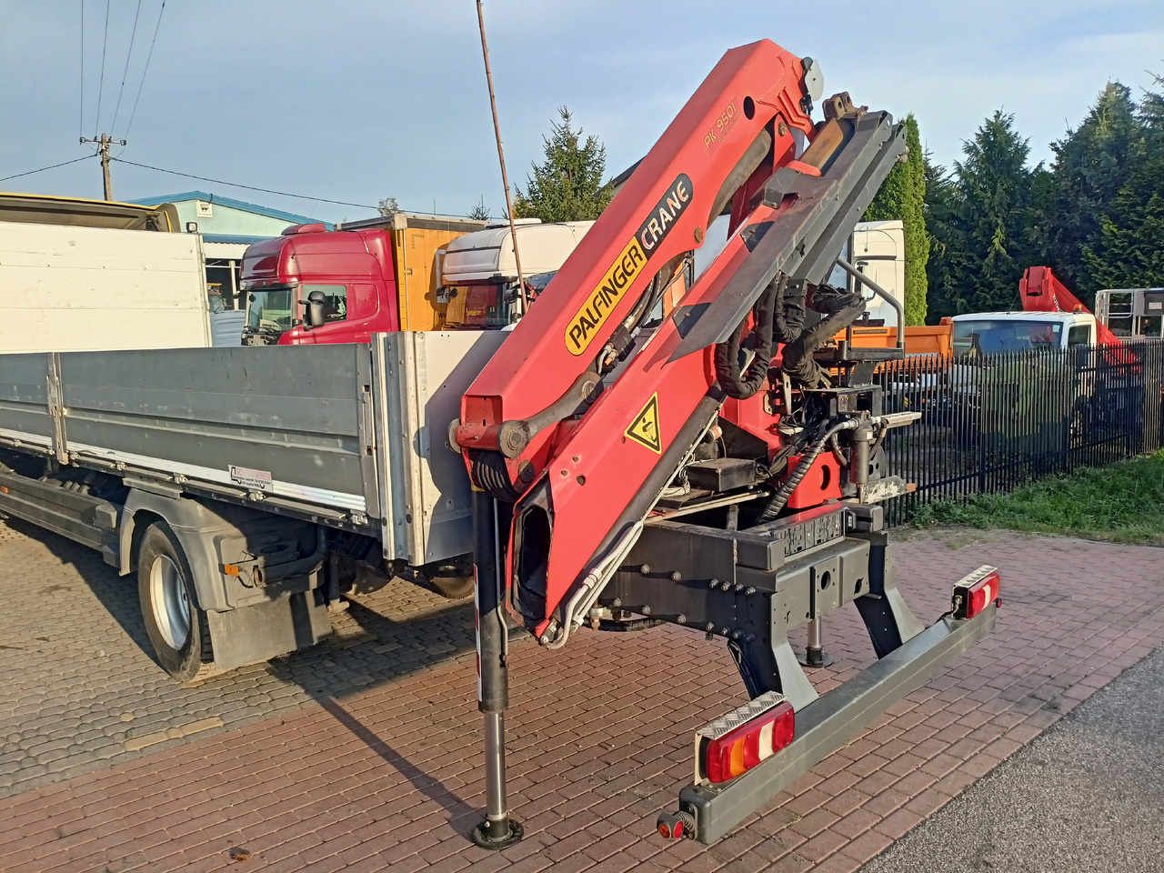 شاحنة كرين MERCEDES-BENZ Atego 1524: صور 6 شاحنة كرين MERCEDES-BENZ Atego 1524: صور 6