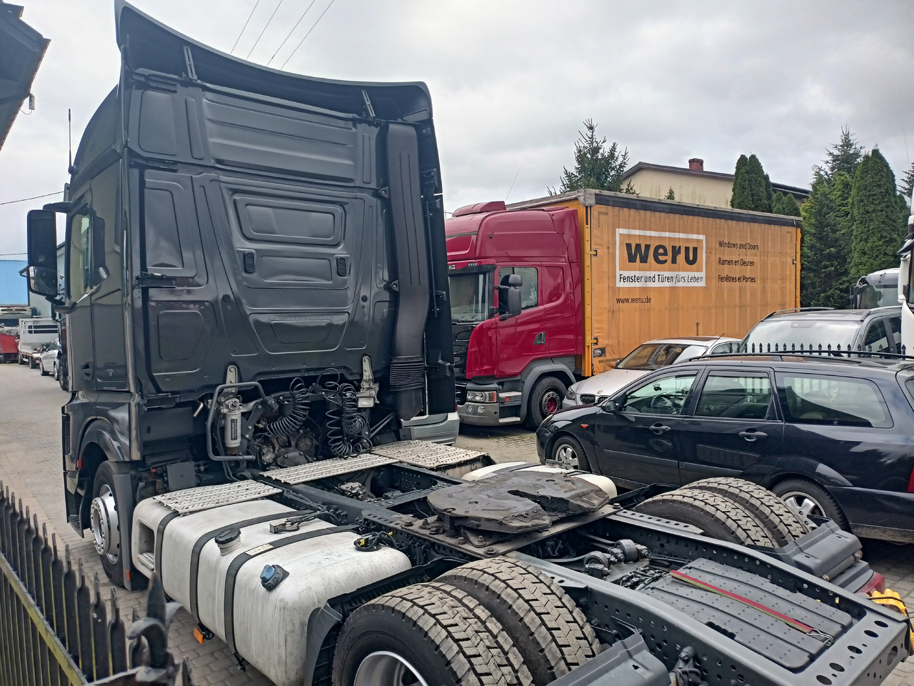 Mercedes-Benz Mp4 1845 mega - شاحنة جرار: صور 4 Mercedes-Benz Mp4 1845 mega - شاحنة جرار: صور 4