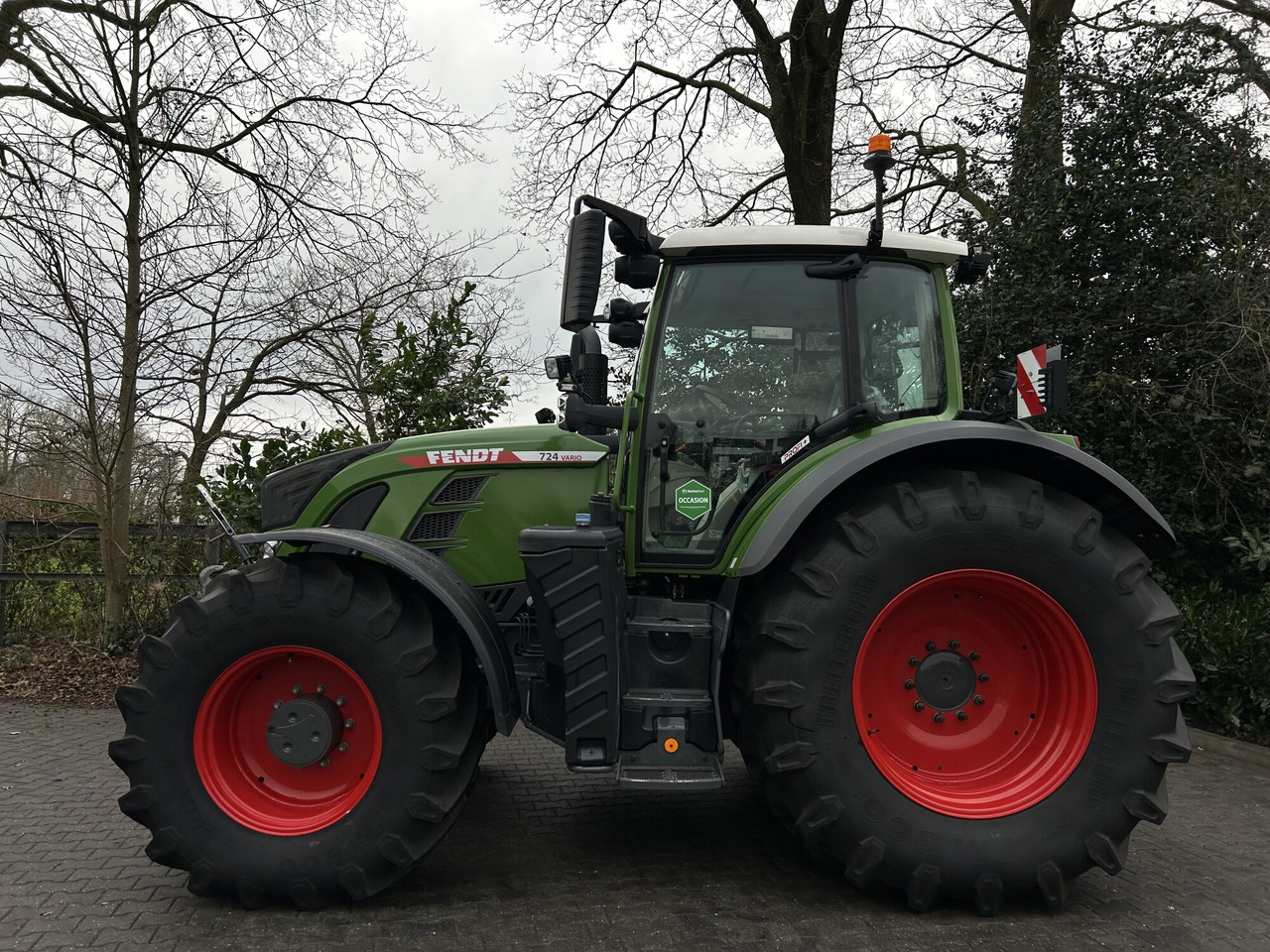 Fendt 724 Vario Gen6 ProfiPlus setting 2 - جرار: صور 2 Fendt 724 Vario Gen6 ProfiPlus setting 2 - جرار: صور 2