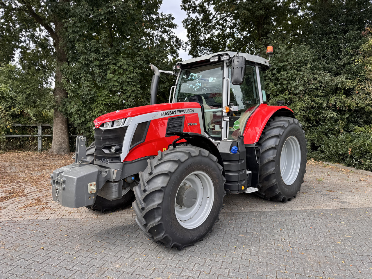 MASSEY FERGUSON 7s.180 Dyna6 Efficient - جرار: صور 1 MASSEY FERGUSON 7s.180 Dyna6 Efficient - جرار: صور 1