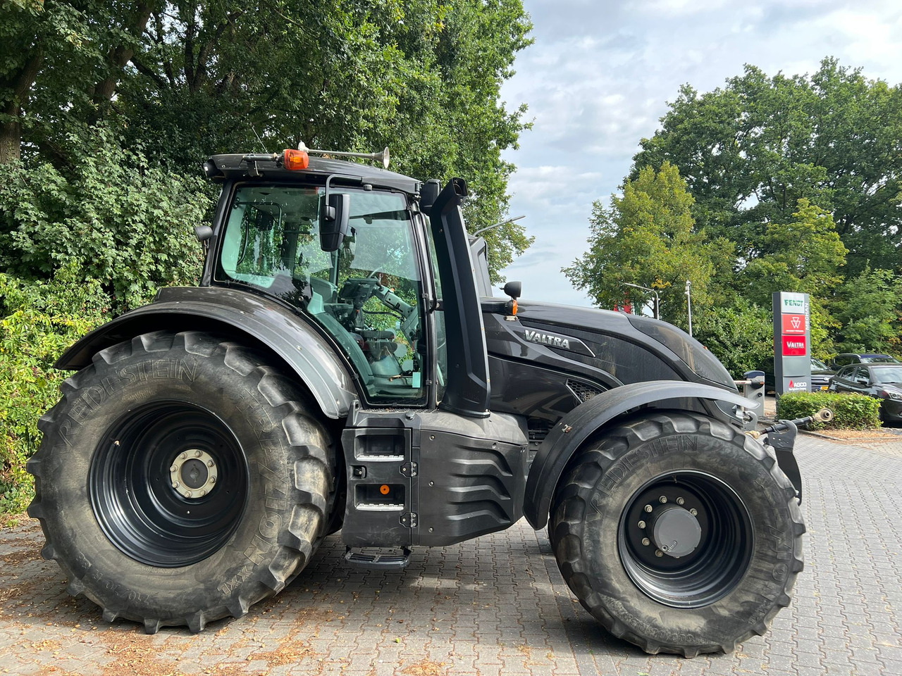 Valtra T174 Versu - جرار: صور 4 Valtra T174 Versu - جرار: صور 4