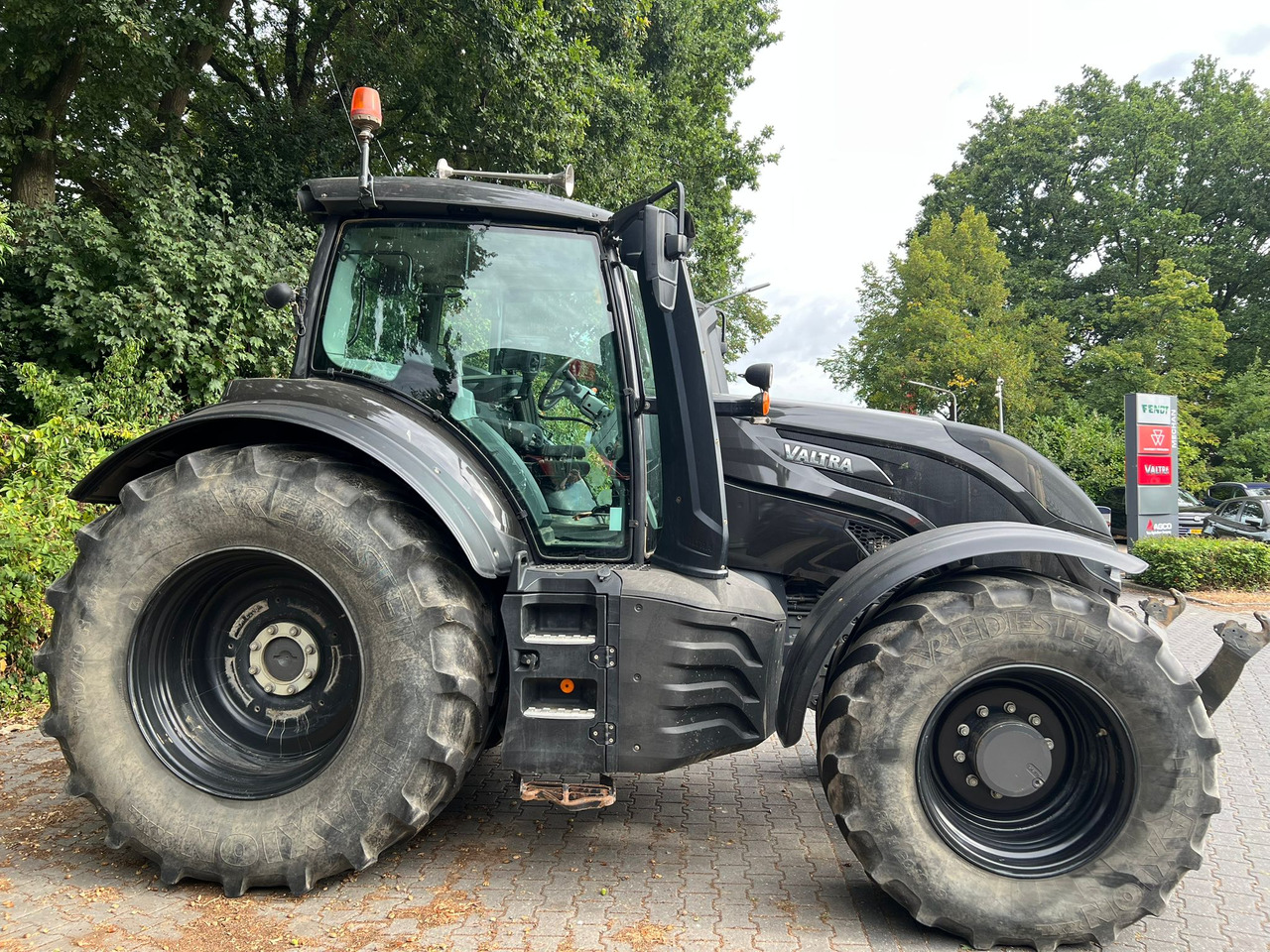 Valtra T174 Versu - جرار: صور 4 Valtra T174 Versu - جرار: صور 4
