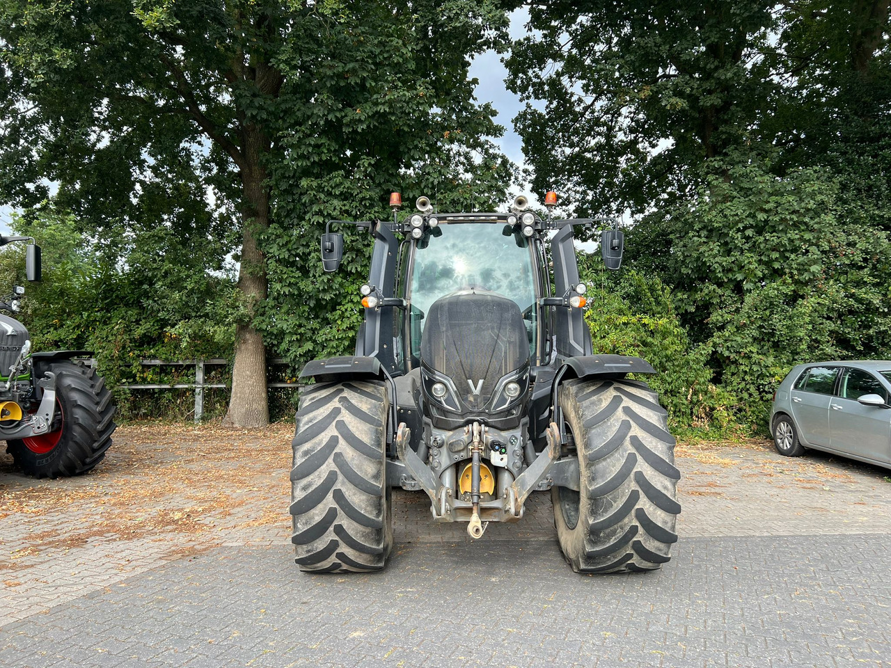 Valtra T174 Versu - جرار: صور 5 Valtra T174 Versu - جرار: صور 5