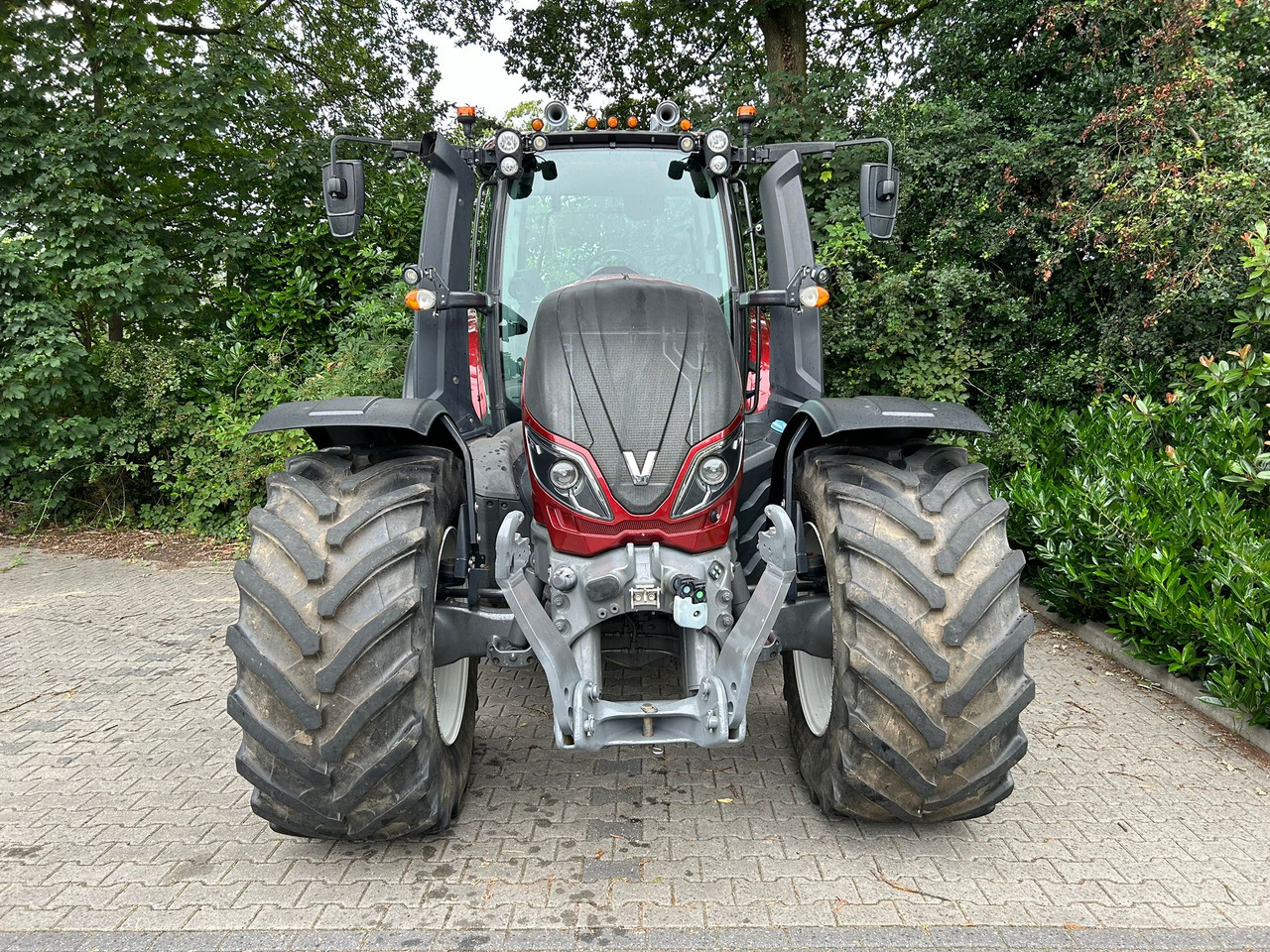 Valtra T214 Direct - جرار: صور 3 Valtra T214 Direct - جرار: صور 3