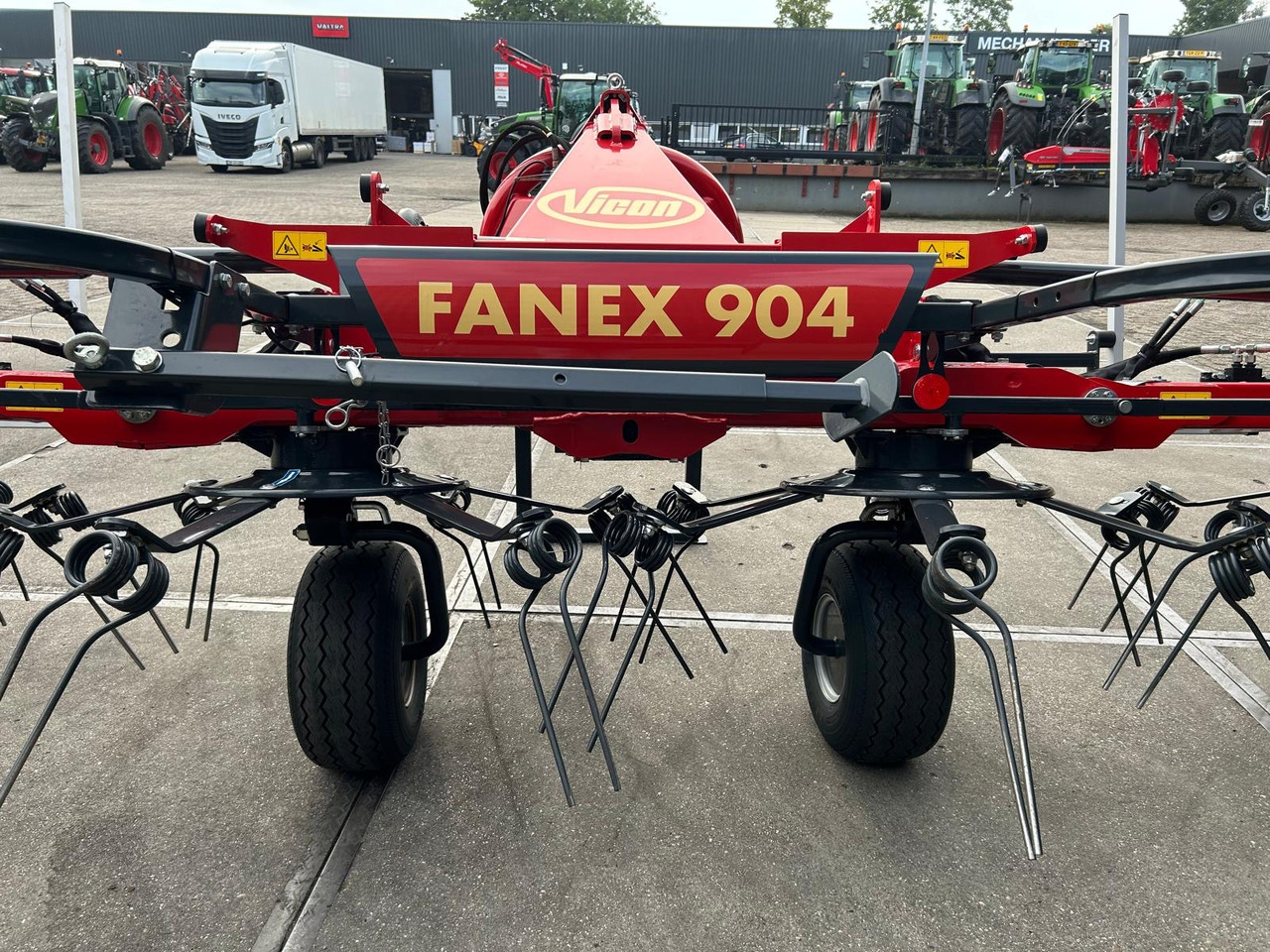 Vicon Fanex 904 - لمّامَة القش: صور 3 Vicon Fanex 904 - لمّامَة القش: صور 3