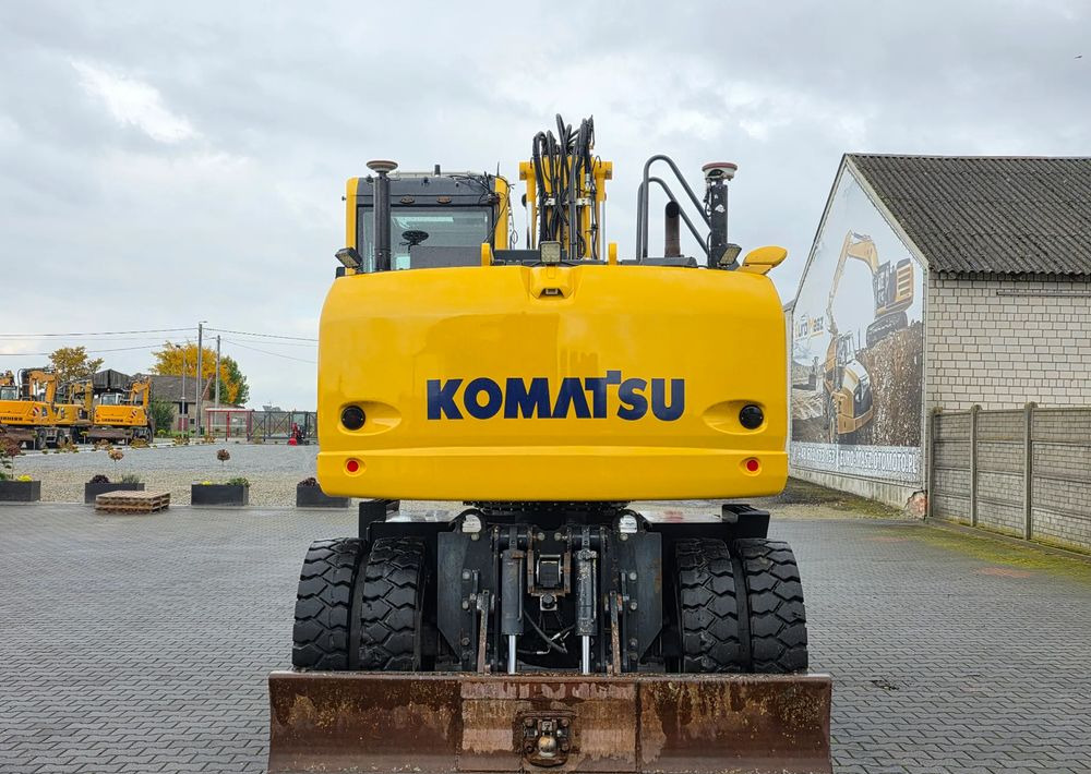 Komatsu PW 148-10, 2016 ROK, SYSTEM LEICA 3D - حفارة على عجلات: صور 4 Komatsu PW 148-10, 2016 ROK, SYSTEM LEICA 3D - حفارة على عجلات: صور 4