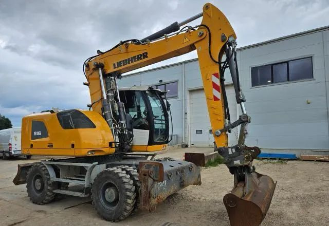 Liebherr A 916 Litronic, 2019 ROK, PODPORY + PŁUG, 6100 MTH - حفارة على عجلات: صور 1 Liebherr A 916 Litronic, 2019 ROK, PODPORY + PŁUG, 6100 MTH - حفارة على عجلات: صور 1