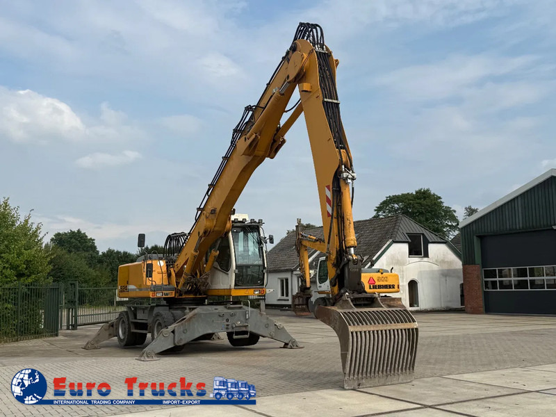 Liebherr A924 C - حفارة على عجلات: صور 2 Liebherr A924 C - حفارة على عجلات: صور 2
