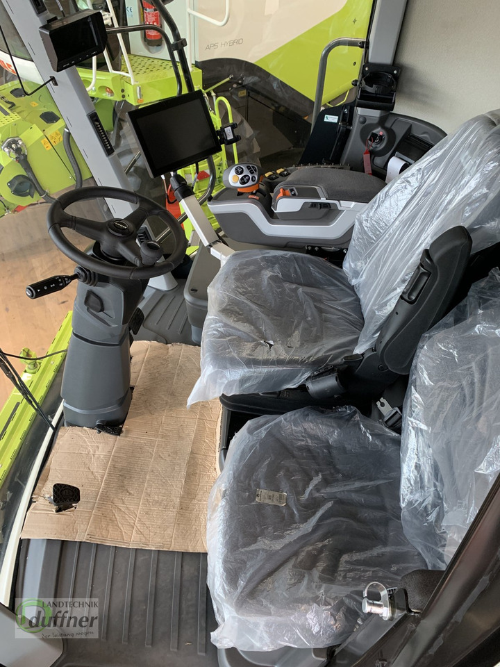 CLAAS Lexion 5400 - حصادة شاملة: صور 5 CLAAS Lexion 5400 - حصادة شاملة: صور 5