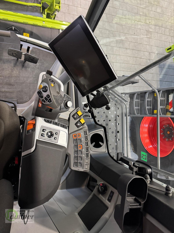 CLAAS Trion 540 Montana - حصادة شاملة: صور 5 CLAAS Trion 540 Montana - حصادة شاملة: صور 5