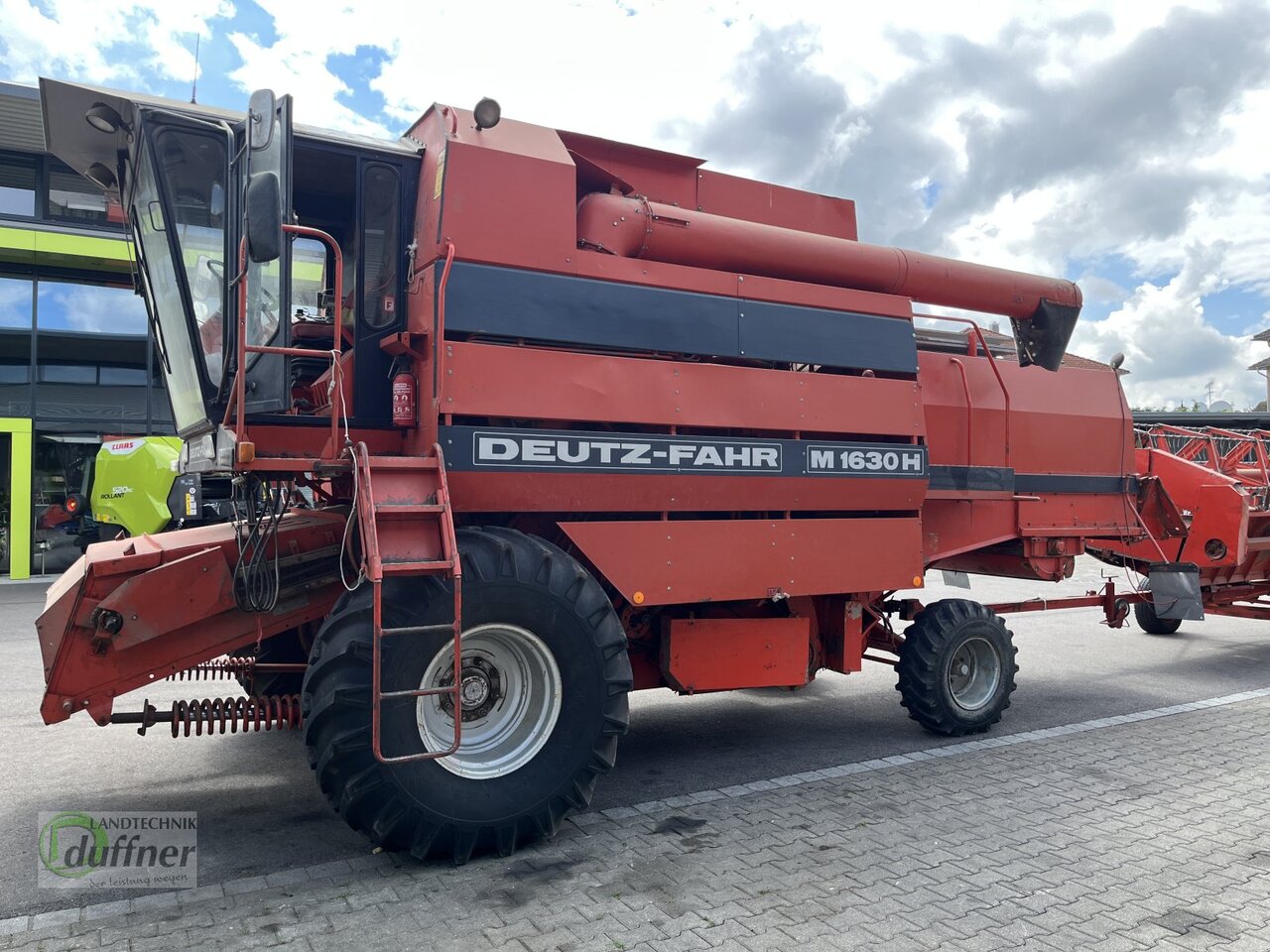 Deutz-Fahr M 1630 H - حصادة شاملة: صور 4 Deutz-Fahr M 1630 H - حصادة شاملة: صور 4