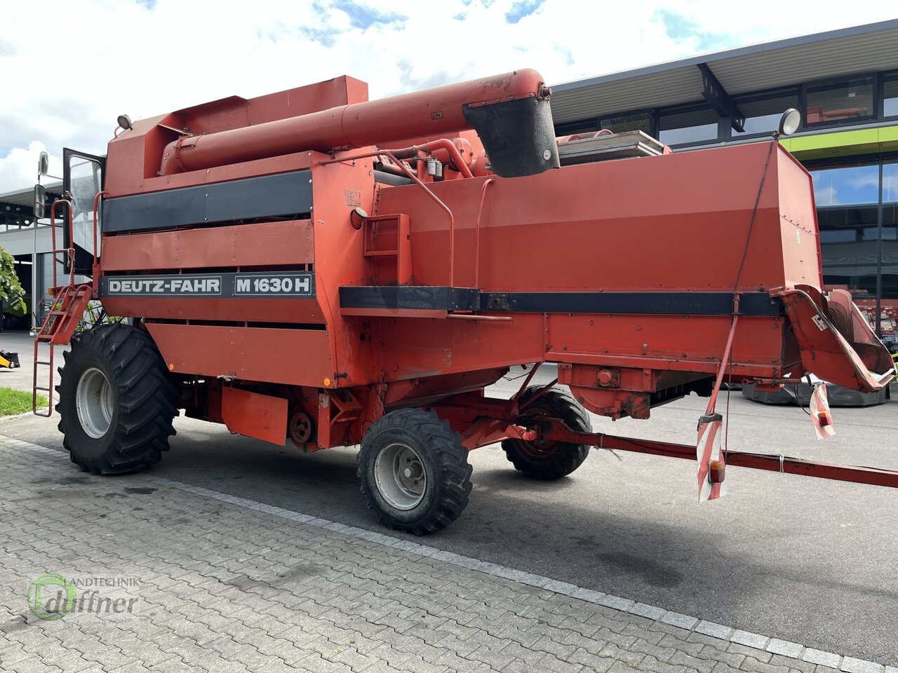 Deutz-Fahr M 1630 H - حصادة شاملة: صور 3 Deutz-Fahr M 1630 H - حصادة شاملة: صور 3