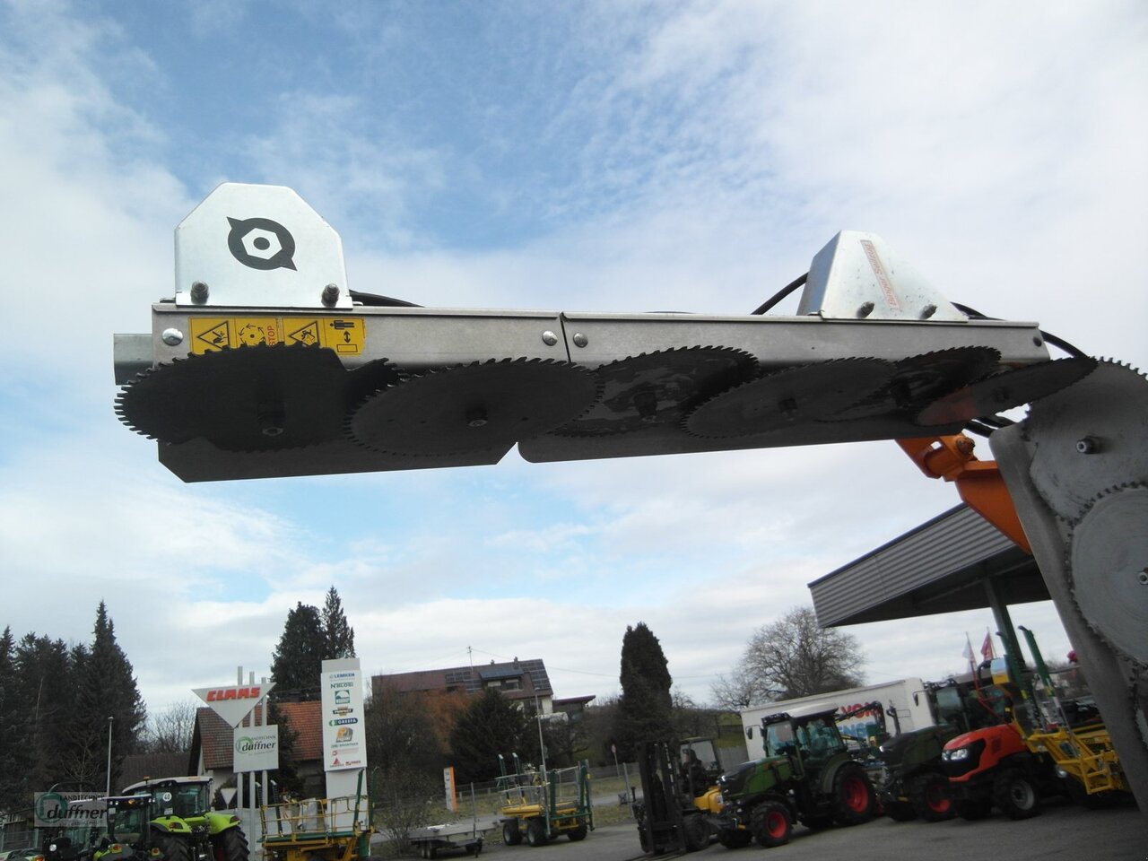 Ero Binger Baumschnittgerät - لوادر وحفارات أمامية - معدات الغابات: صور 5 Ero Binger Baumschnittgerät - لوادر وحفارات أمامية - معدات الغابات: صور 5