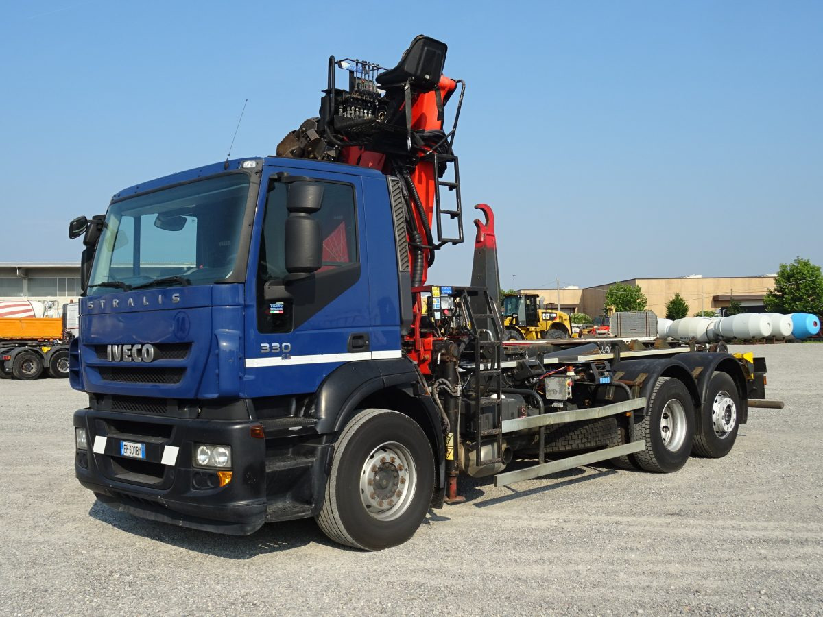 IVECO STRALIS 330 - شاحنة ذات الخطاف, شاحنة كرين: صور 1 IVECO STRALIS 330 - شاحنة ذات الخطاف, شاحنة كرين: صور 1