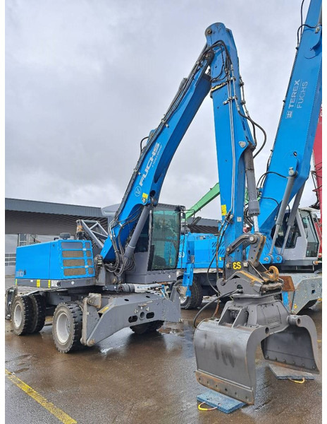 Fuchs MHL 310 - حفارة النقل والشحن: صور 3 Fuchs MHL 310 - حفارة النقل والشحن: صور 3