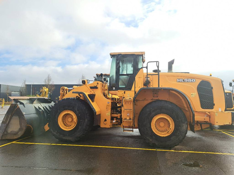 Hyundai HL 980 - اللودر بعجل: صور 5 Hyundai HL 980 - اللودر بعجل: صور 5