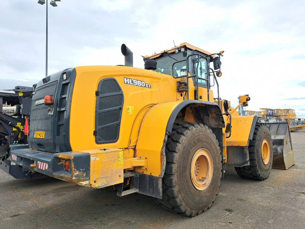 Hyundai HL980XT - اللودر بعجل: صور 3 Hyundai HL980XT - اللودر بعجل: صور 3