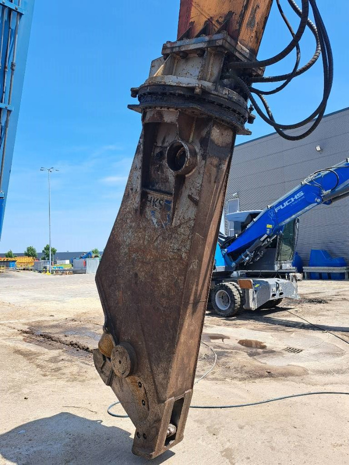 Liebherr R924B HDSL - حفارات زحافة: صور 5 Liebherr R924B HDSL - حفارات زحافة: صور 5