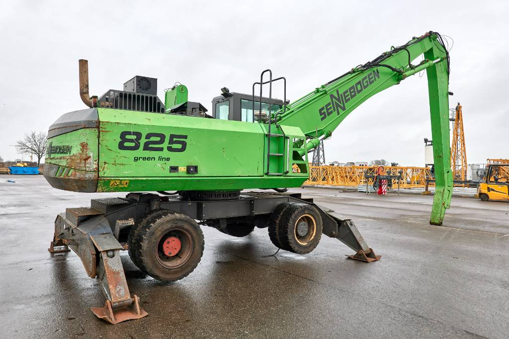 Sennebogen 825M-C - حفارة النقل والشحن: صور 2 Sennebogen 825M-C - حفارة النقل والشحن: صور 2