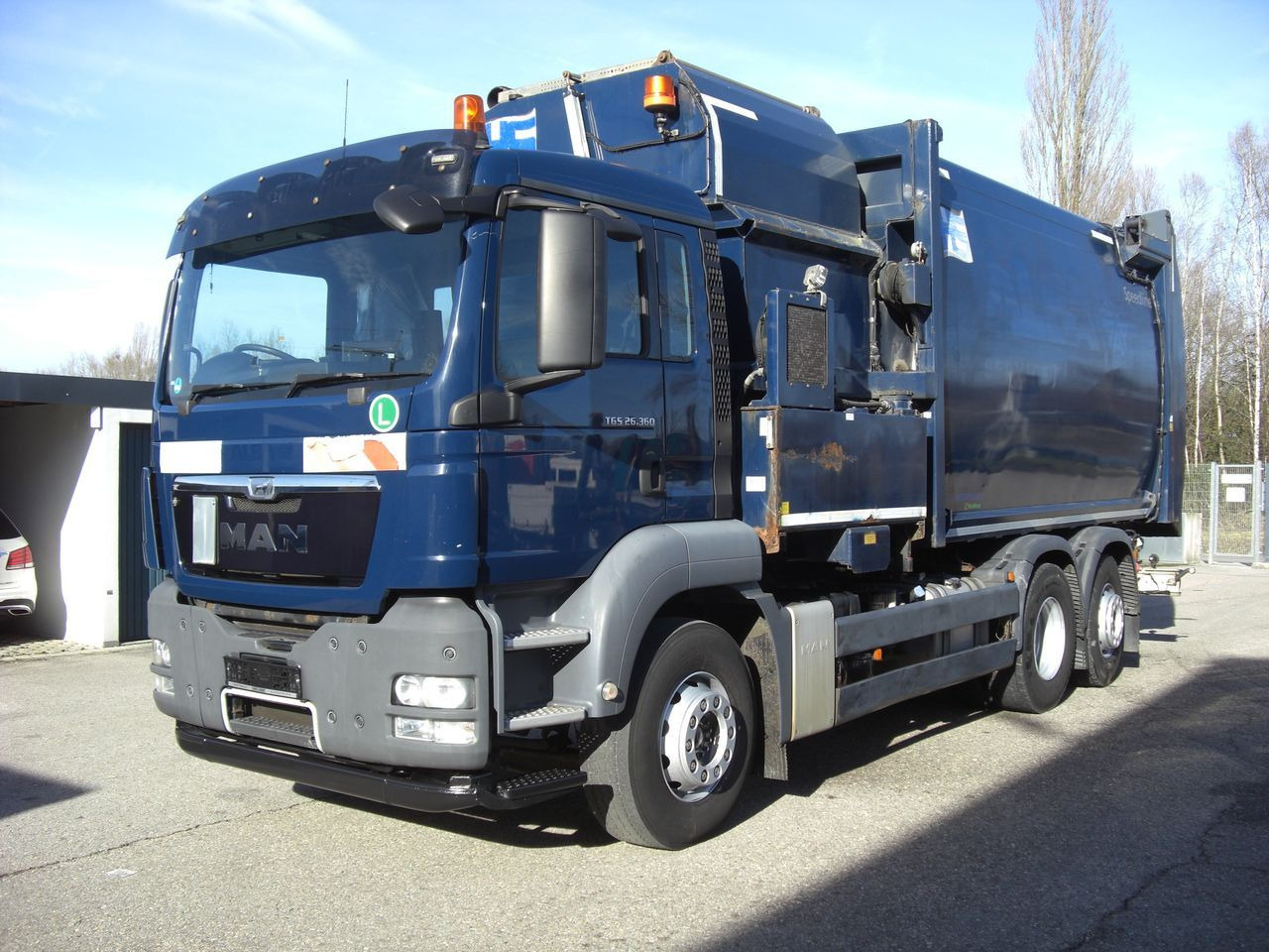 MAN 26360LL / Rechtsgesteuert MAN 26360LL / Rechtsgesteuert - شاحنة القمامة: صور 1 MAN 26360LL / Rechtsgesteuert MAN 26360LL / Rechtsgesteuert - شاحنة القمامة: صور 1