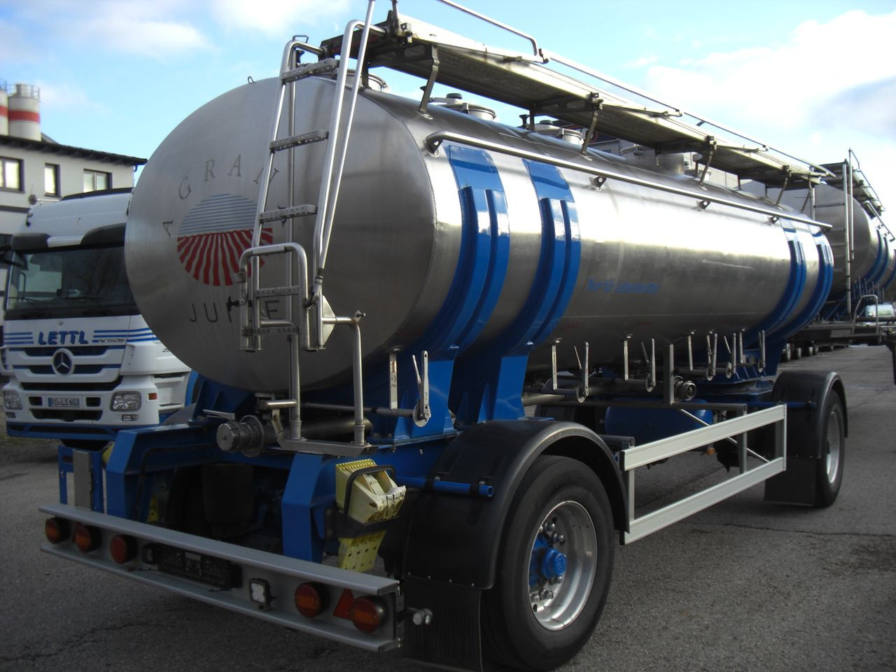 Magyar R2MEB / 6 KAMMERN - مقطورة صهريج: صور 2 Magyar R2MEB / 6 KAMMERN - مقطورة صهريج: صور 2