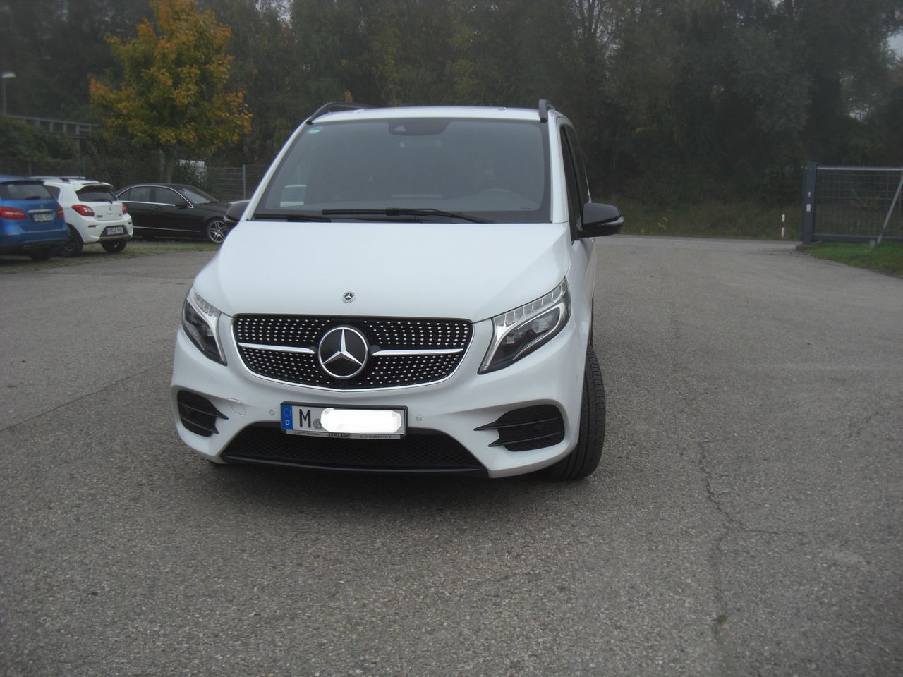 Mercedes-Benz V 250 LANG - الشاحنات الصغيرة كابينة مزدوجة: صور 5 Mercedes-Benz V 250 LANG - الشاحنات الصغيرة كابينة مزدوجة: صور 5
