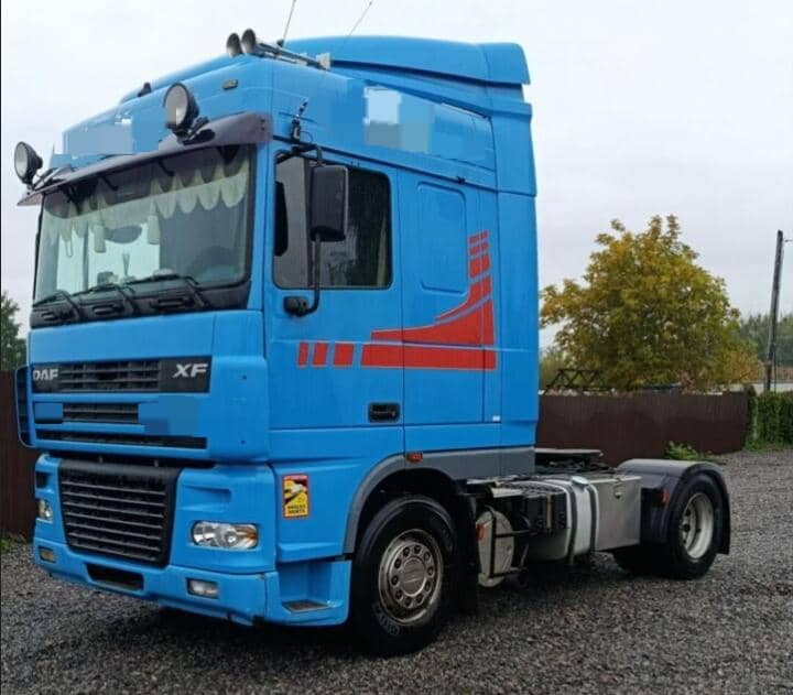 DAF XF95 - شاحنة جرار: صور 2 DAF XF95 - شاحنة جرار: صور 2