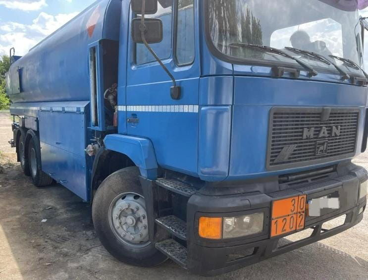 MAN L20 Tanker - شاحنة صهريج: صور 2 MAN L20 Tanker - شاحنة صهريج: صور 2