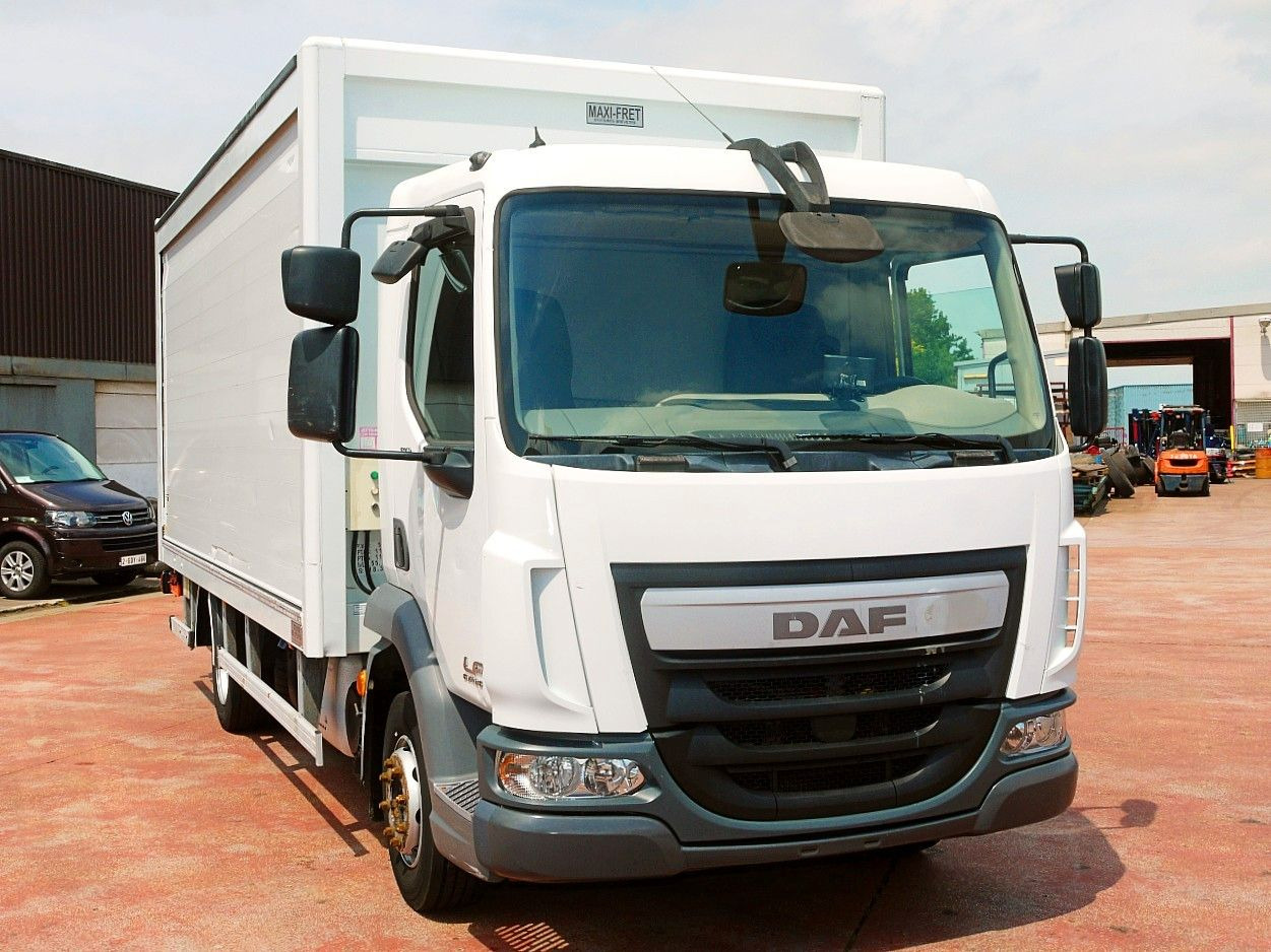 DAF LF 180 12 GETRANKENWAGEN LBW LUFT - نقل الشراب شاحنة: صور 1 DAF LF 180 12 GETRANKENWAGEN LBW LUFT - نقل الشراب شاحنة: صور 1