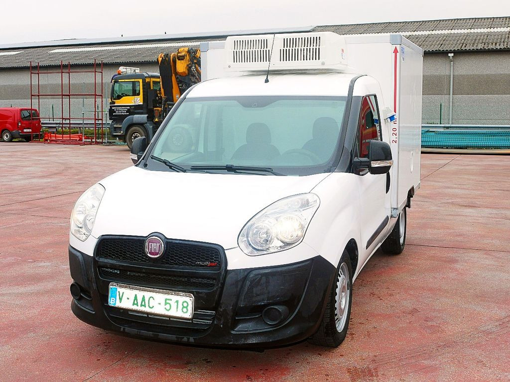 Fiat 1.3 DOBLO KUHLKOFFER RELEC FROD TR22 -20C - الشاحنات الصغيرة المبردة: صور 5 Fiat 1.3 DOBLO KUHLKOFFER RELEC FROD TR22 -20C - الشاحنات الصغيرة المبردة: صور 5
