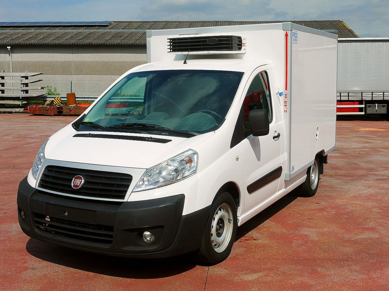 Fiat SCUDO 2.0 KUHLKOFFER CARRIER XARIOS 200 -20C - الشاحنات الصغيرة المبردة: صور 5 Fiat SCUDO 2.0 KUHLKOFFER CARRIER XARIOS 200 -20C - الشاحنات الصغيرة المبردة: صور 5