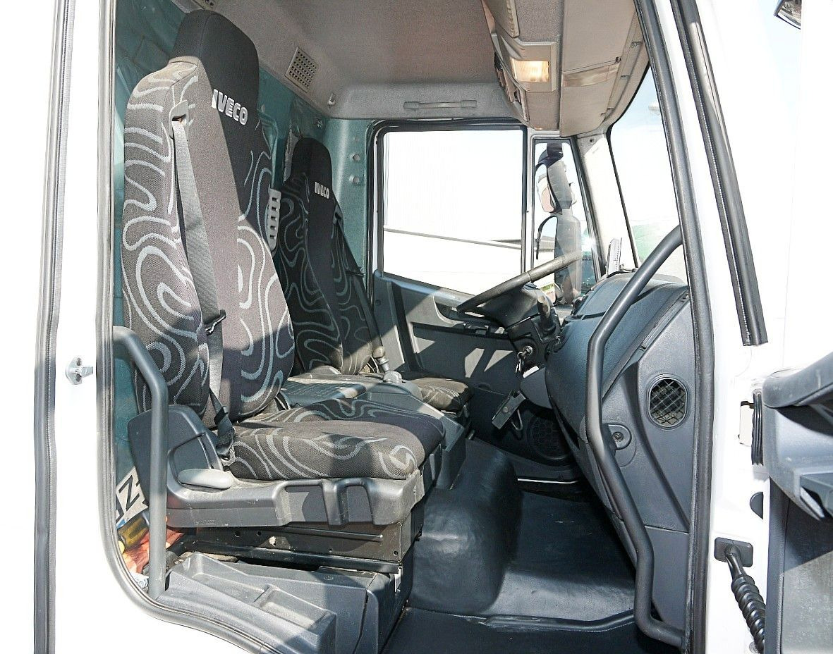 مبردة شاحنة Iveco 120E18 EUROCARGO KUHLKOFFER CARRIER SUPRA 550: صور 11