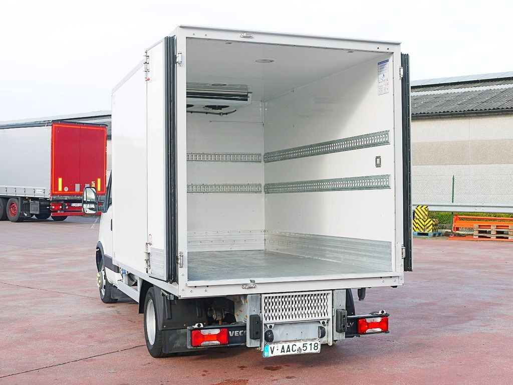 الشاحنات الصغيرة المبردة Iveco 35C13 DAILY KUHLKOFFER RELEC FROID TR32 -20C: صور 8