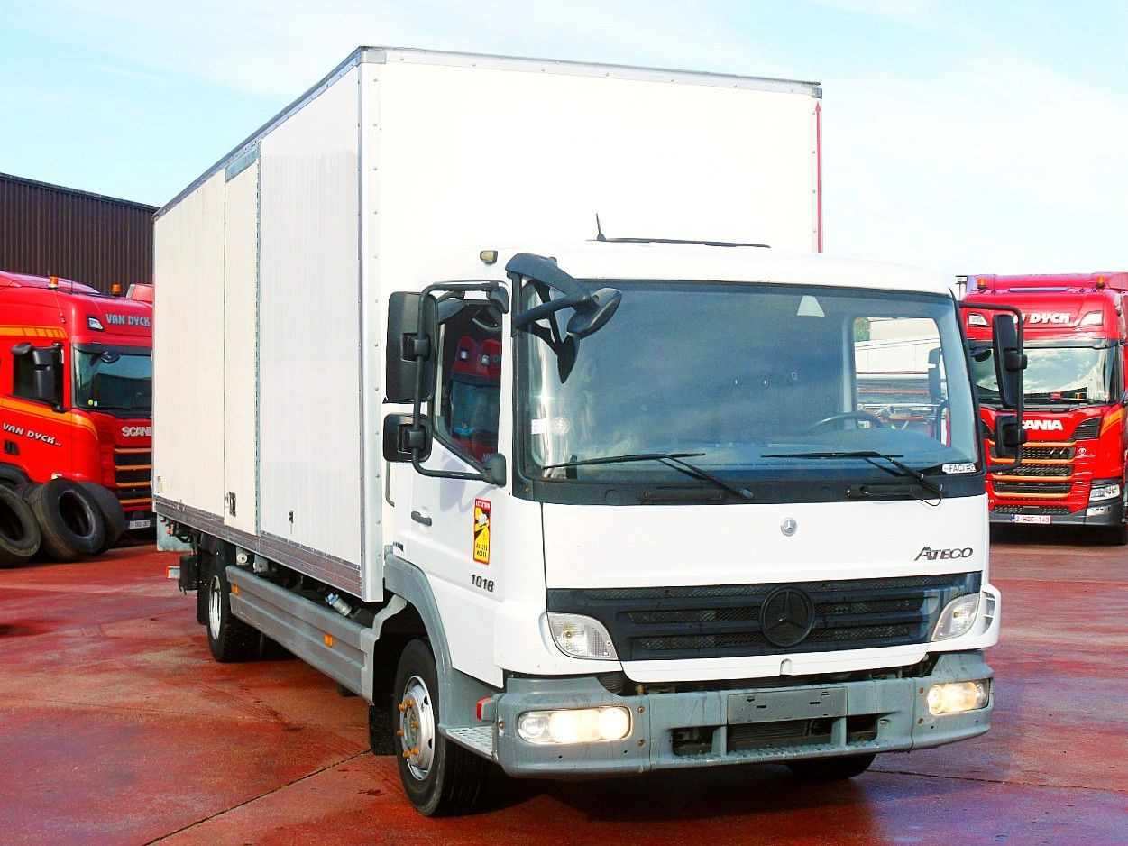 Mercedes-Benz 1018 ATEGO MEUBEL KOFFER A/C LBW LUFT 112tkm - بصندوق مغلق شاحنة: صور 1 Mercedes-Benz 1018 ATEGO MEUBEL KOFFER A/C LBW LUFT 112tkm - بصندوق مغلق شاحنة: صور 1