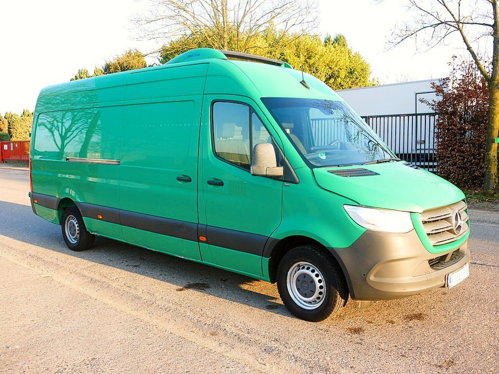 Mercedes-Benz 314 SPRINTER MAXI KUHLKASTGENWAGEN CARIER XARIOS - الشاحنات الصغيرة المبردة: صور 4 Mercedes-Benz 314 SPRINTER MAXI KUHLKASTGENWAGEN CARIER XARIOS - الشاحنات الصغيرة المبردة: صور 4