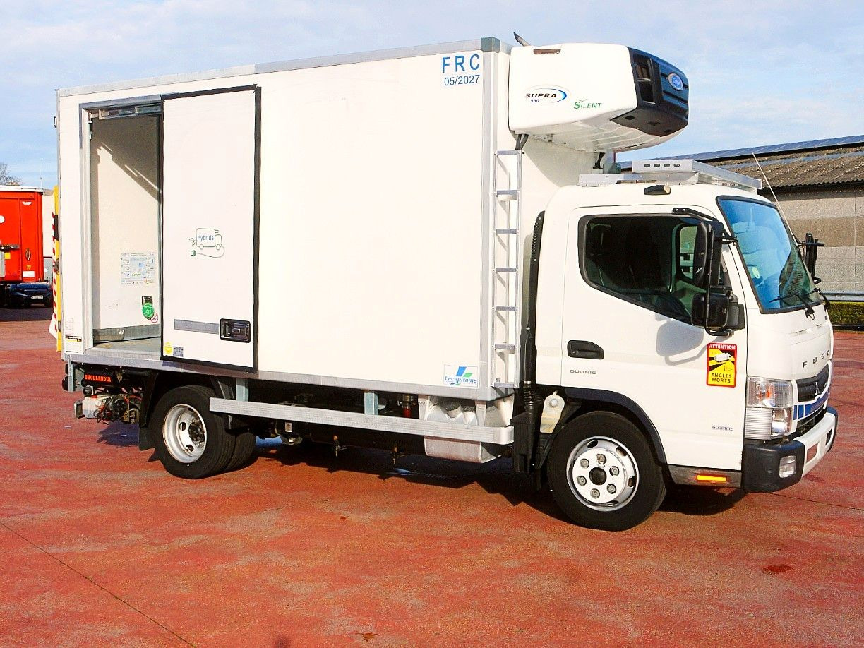 Mitsubishi FUSO HYBRIDE KUHLKOFFER CARRIER SUPRA 550 78tkm - الشاحنات الصغيرة المبردة: صور 3 Mitsubishi FUSO HYBRIDE KUHLKOFFER CARRIER SUPRA 550 78tkm - الشاحنات الصغيرة المبردة: صور 3