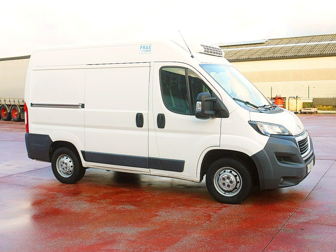 Peugeot BOXER KUHLKASTENWAGEN THERMOKING V200 -20c - الشاحنات الصغيرة المبردة: صور 3 Peugeot BOXER KUHLKASTENWAGEN THERMOKING V200 -20c - الشاحنات الصغيرة المبردة: صور 3