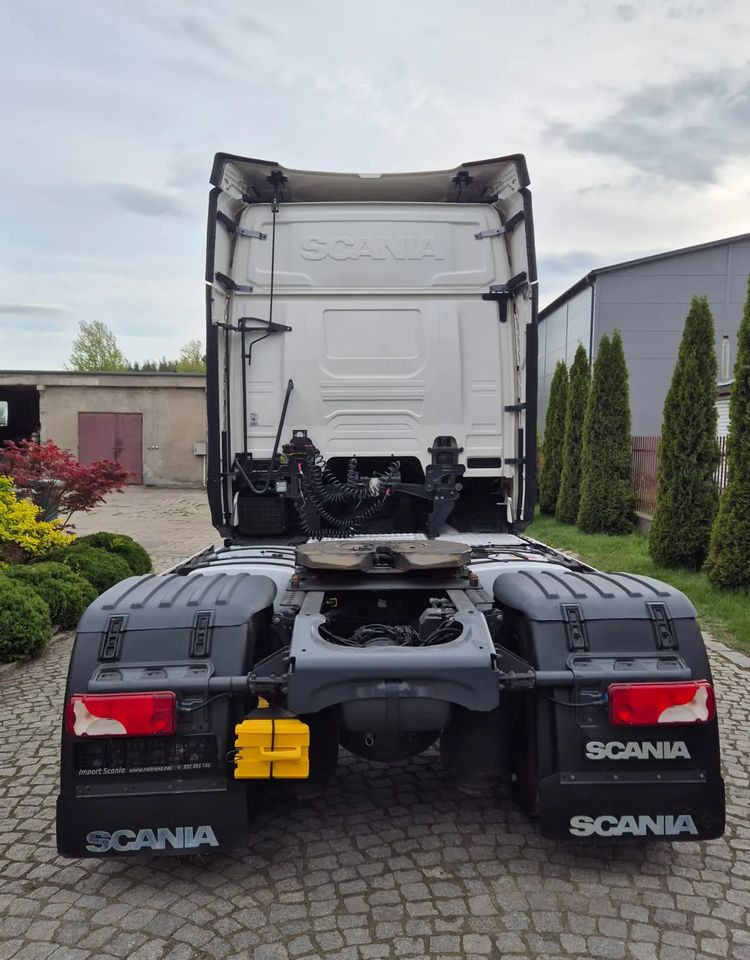 Scania R450 - شاحنة جرار: صور 5 Scania R450 - شاحنة جرار: صور 5