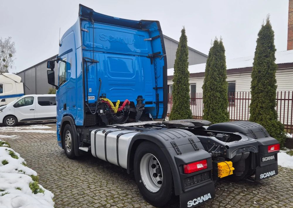 Scania R450 - شاحنة جرار: صور 4 Scania R450 - شاحنة جرار: صور 4
