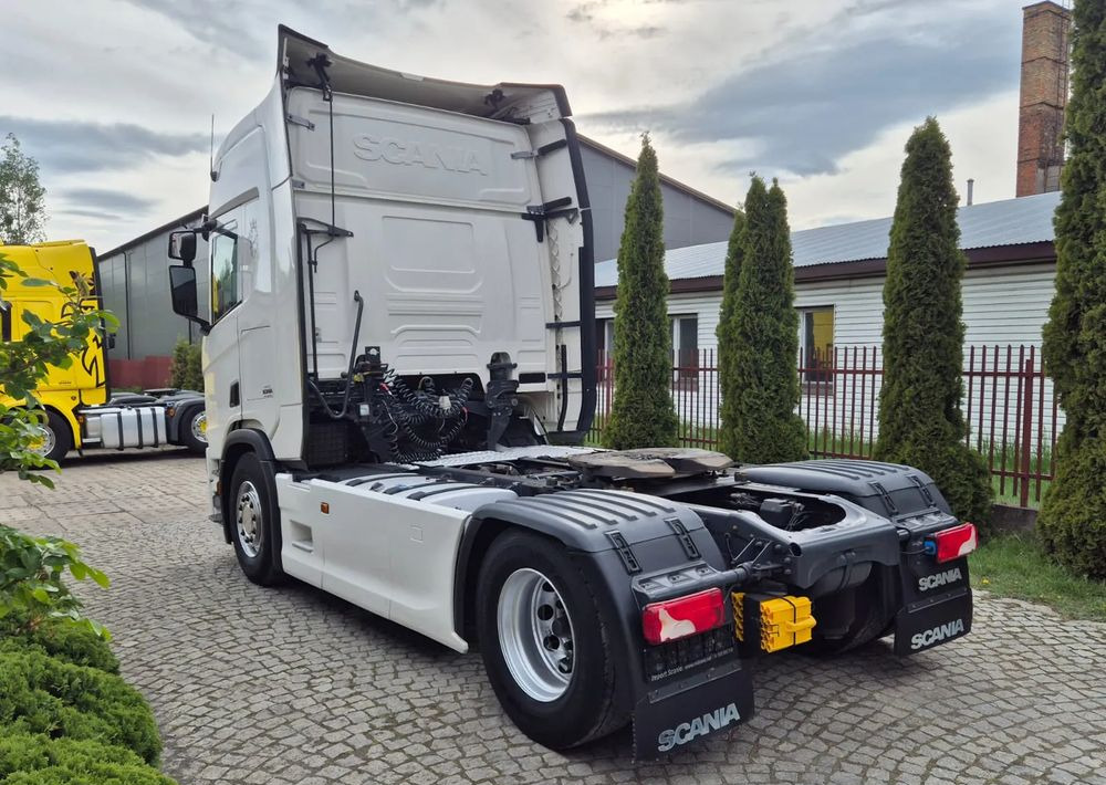 Scania R450 - شاحنة جرار: صور 4 Scania R450 - شاحنة جرار: صور 4