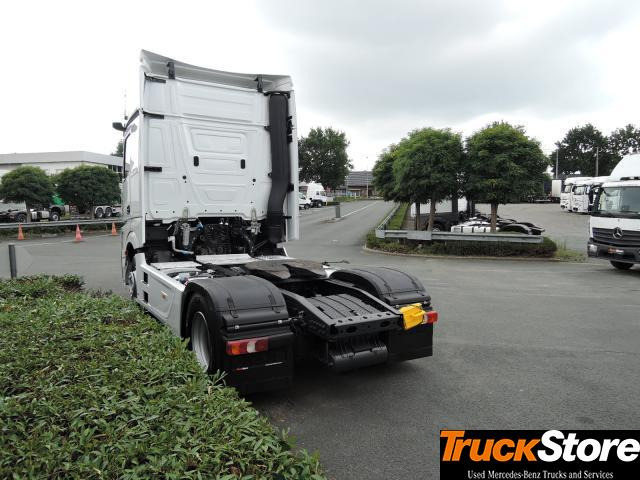 Mercedes-Benz Actros 1845 LS - شاحنة جرار: صور 5 Mercedes-Benz Actros 1845 LS - شاحنة جرار: صور 5