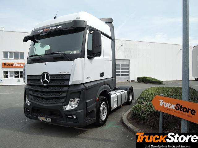 Mercedes-Benz Actros 1851 LS - شاحنة جرار: صور 1 Mercedes-Benz Actros 1851 LS - شاحنة جرار: صور 1
