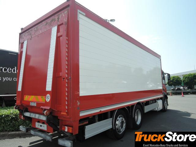 Mercedes-Benz Antos 2527 - نقل الشراب شاحنة: صور 4 Mercedes-Benz Antos 2527 - نقل الشراب شاحنة: صور 4