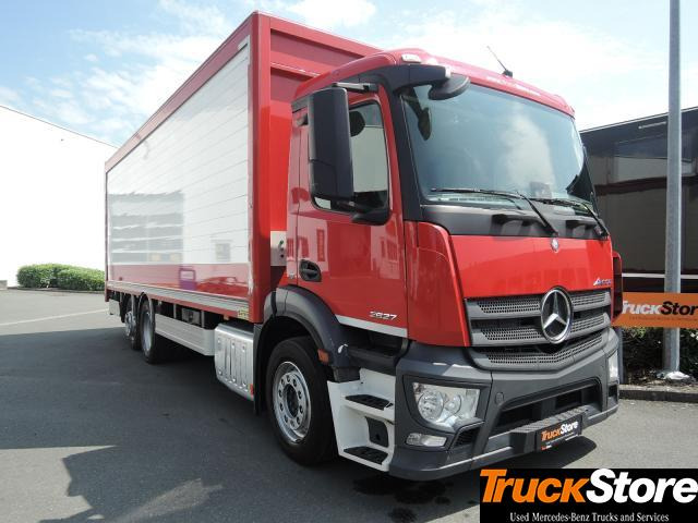 Mercedes-Benz Antos 2527 - نقل الشراب شاحنة: صور 3 Mercedes-Benz Antos 2527 - نقل الشراب شاحنة: صور 3